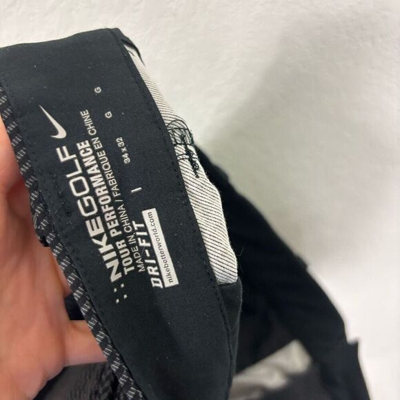 Nike Dri-Fit Black & Grey Zig Zag Patterned Golf Performance Pants - Picture 6 of 7